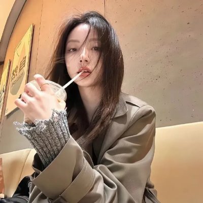 雏燕鸣春封面